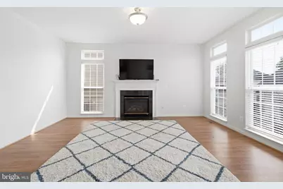 8016 Towering Oak Way, Manassas, VA 20111 - Photo 10