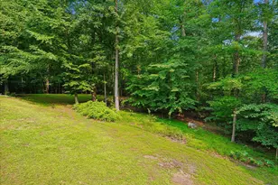 8253 Honeysuckle Rd, Manassas, VA 20112 - Photo 12