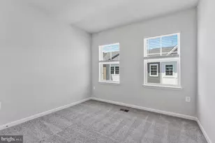 9670 Swallowtail Ln, Manassas, VA 20110 - Photo 12