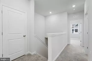 9670 Swallowtail Ln, Manassas, VA 20110 - Photo 10