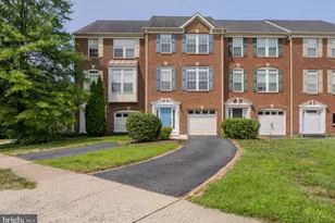 15090 Danehurst Cir, Gainesville, VA 20155 - Photo 1