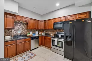 12763 Cara Dr, Woodbridge, VA 22192 - Photo 8