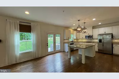 2309 Harmsworth Drive, Dumfries, VA 22026 - Photo 4