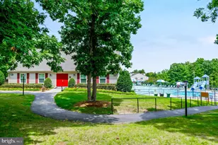 12133 Chaucer Ln, Woodbridge, VA 22192 - Photo 30