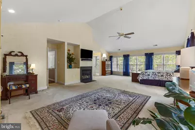 15006 Ransom Oaks Court, Gainesville, VA 20155 - Photo 24