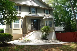 5079 Lambsgate Ln, Woodbridge, VA 22193 - Photo 1