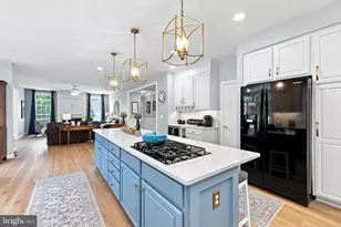 5905 Flynnsbrooke Terrace, Haymarket, VA 20169 - Photo 32
