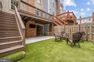 12710 Lockleven Ln, Woodbridge, VA 22192 - Photo 34