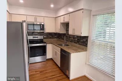 12224 Dapple Gray Court, Woodbridge, VA 22192 - Photo 16