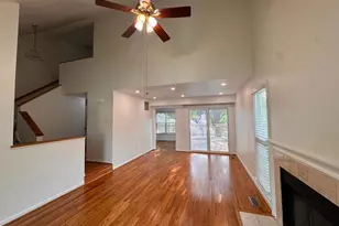 12224 Dapple Gray Ct, Woodbridge, VA 22192 - Photo 4
