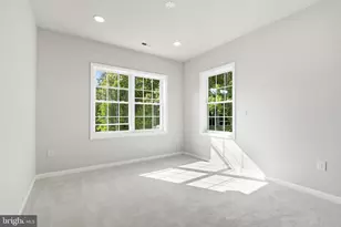 15701 Piedmont Pl, Woodbridge, VA 22193 - Photo 20