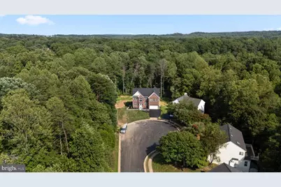 15701 Piedmont Pl, Woodbridge, VA 22193 - Photo 4