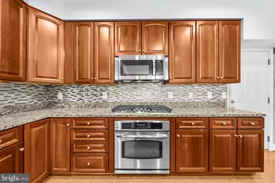 2392 Brookmoor Lane, Woodbridge, VA 22191 - Photo 8