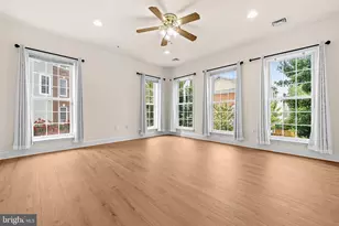 2392 Brookmoor Ln, Woodbridge, VA 22191 - Photo 10