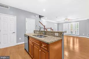 2392 Brookmoor Ln, Woodbridge, VA 22191 - Photo 6