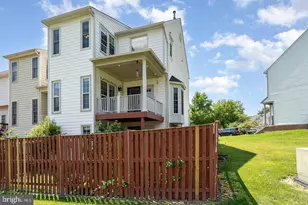 3354 Nadia Loop, Woodbridge, VA 22193 - Photo 30
