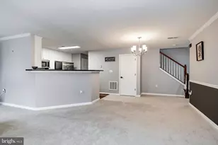 16821 Nuttal Oak Pl, Woodbridge, VA 22191 - Photo 6