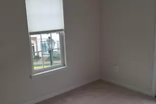 7356 Brunson Cir, Gainesville, VA 20155 - Photo 20