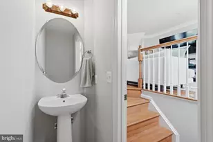 8110 Cerromar Way, Gainesville, VA 20155 - Photo 4