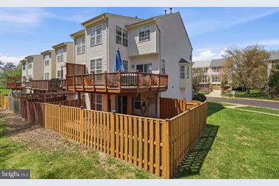 8110 Cerromar Way, Gainesville, VA 20155 - Photo 22