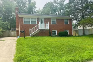 4523 Kendall Dr, Woodbridge, VA 22193 - Photo 1