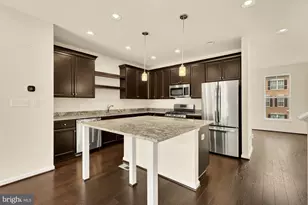 8141 Honey Bee Way, Manassas, VA 20111 - Photo 10