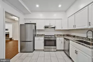 12883 Cara Dr, Woodbridge, VA 22192 - Photo 14