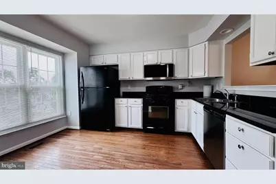13042 Hunterbrook Drive, Woodbridge, VA 22192 - Photo 6