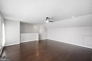 1857 Shadding Bay Ln, Dumfries, VA 22026 - Photo 34