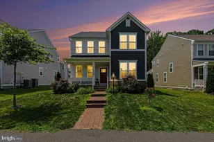 1794 River Heritage Blvd, Dumfries, VA 22026 - Photo 2
