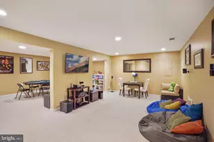 6755 Calthorpe Pl, Gainesville, VA 20155 - Photo 14