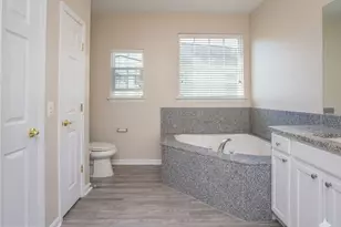 3988 Great Harvest Ct, Dumfries, VA 22025 - Photo 8