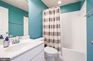 6602 Bartrams Forest Ln, Haymarket, VA 20169 - Photo 26