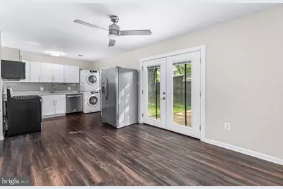 15105 Cloverdale Road, Woodbridge, VA 22193 - Photo 10