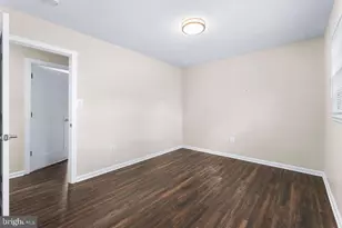15105 Cloverdale Rd, Woodbridge, VA 22193 - Photo 8