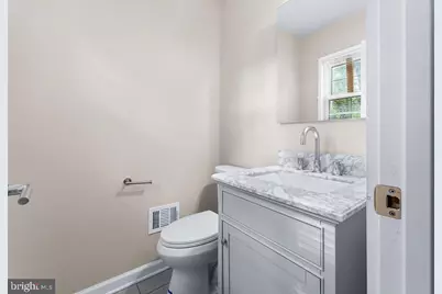 15105 Cloverdale Road, Woodbridge, VA 22193 - Photo 20