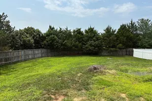 16245 Chase Eagle Ln, Woodbridge, VA 22191 - Photo 4