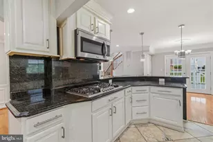 14707 Dunbar Ln, Woodbridge, VA 22193 - Photo 14