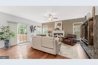 2098 Powells Landing Circle, Woodbridge, VA 22191 - Photo 8