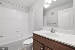 4774 Dane Ridge Cir, Woodbridge, VA 22193 - Photo 14