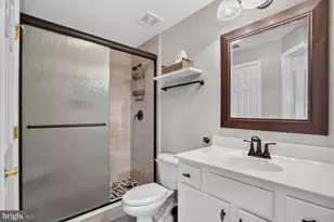 17451 Four Seasons Dr, Dumfries, VA 22025 - Photo 50