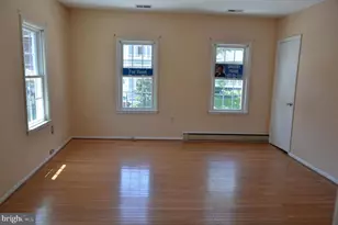 303 Commerce St, Occoquan, VA 22125 - Photo 8