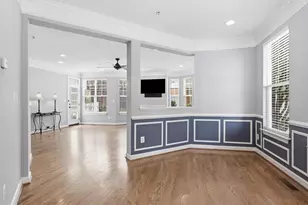 10009 Orland Stone Dr, Bristow, VA 20136 - Photo 12