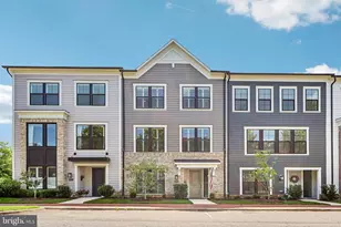 13713 Course View Way, Woodbridge, VA 22191 - Photo 2