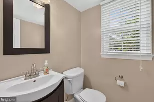 12831 Mill Brook Ct, Woodbridge, VA 22192 - Photo 24