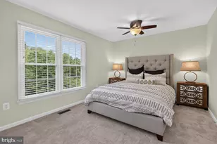 12831 Mill Brook Ct, Woodbridge, VA 22192 - Photo 10