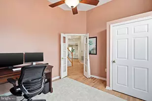8159 Tenbrook Dr, Gainesville, VA 20155 - Photo 4