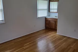 13416 Hillendale Dr, Woodbridge, VA 22193 - Photo 12