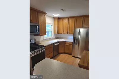 13416 Hillendale Drive, Woodbridge, VA 22193 - Photo 8