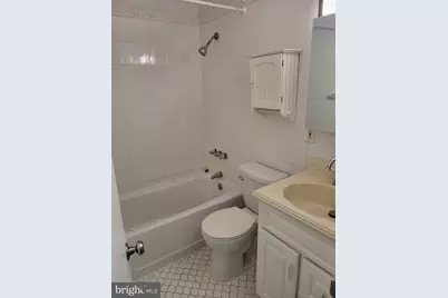 13416 Hillendale Drive, Woodbridge, VA 22193 - Photo 10